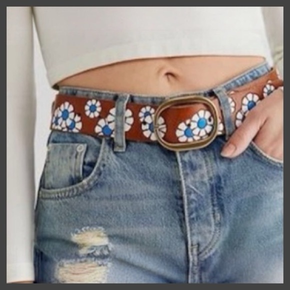 NWT Free People La Paz Leather Flower Belt S/M